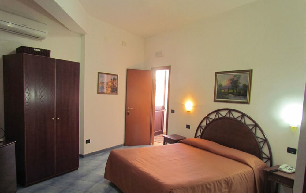 Alba D'Amore Hotel & Spa Lampedusa Exterior photo